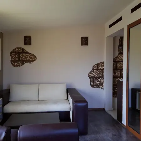 Guest Flirt Hotel *