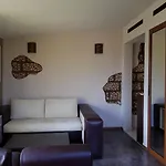Guest Flirt Hotel *
