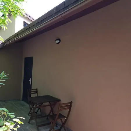 Guest Flirt Хотел *