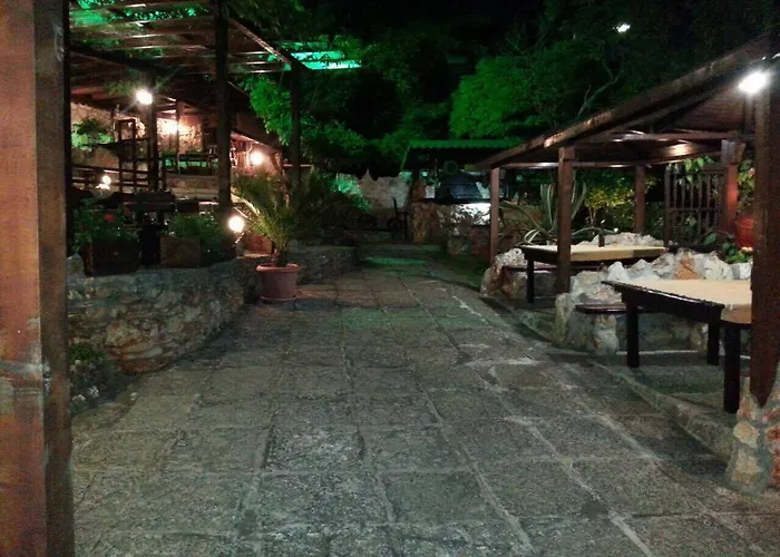 מלון Guest Flirt גולדן סנדס